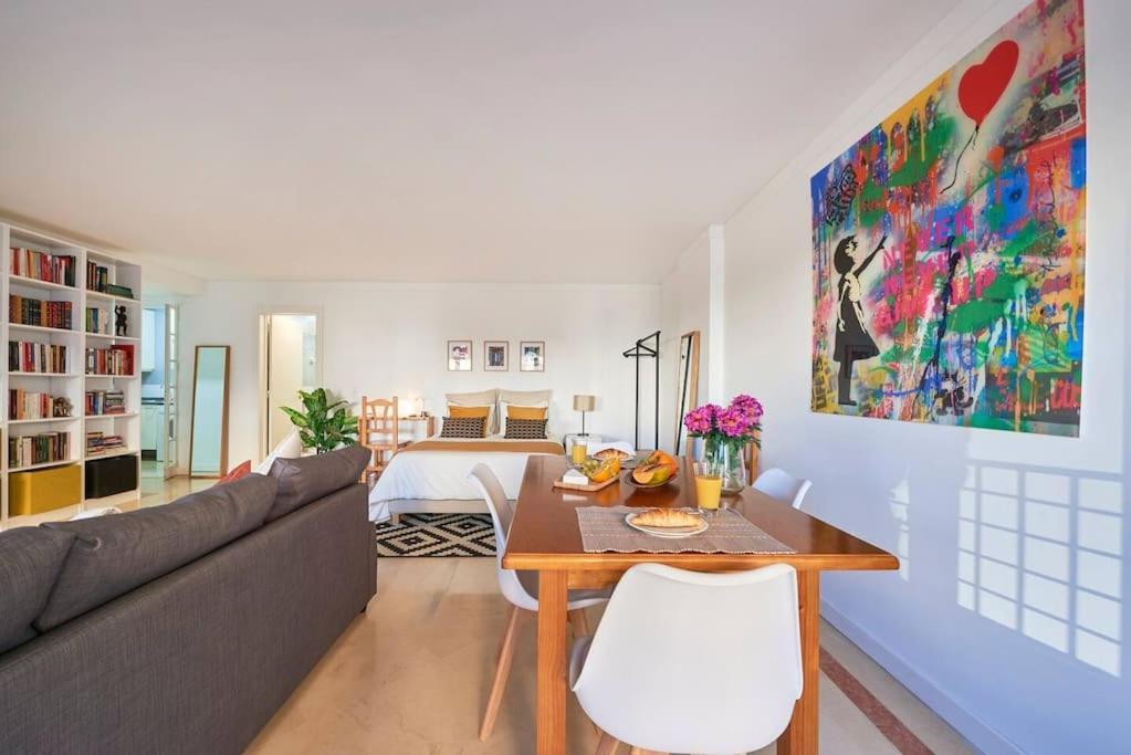 Modern With Garage And Pool * Lissabon